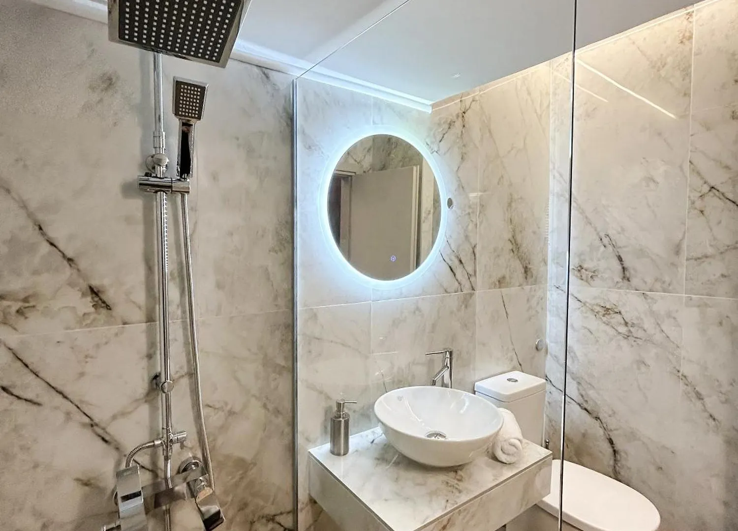 Hyperion Premium Suite Thessalonique Grèce